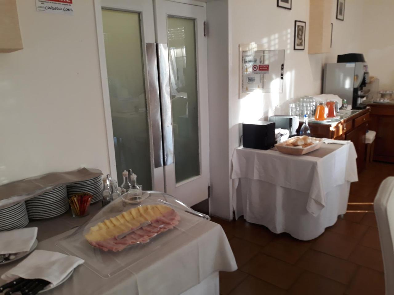 Hotel Casa Rossa Montecatini Terme Dış mekan fotoğraf