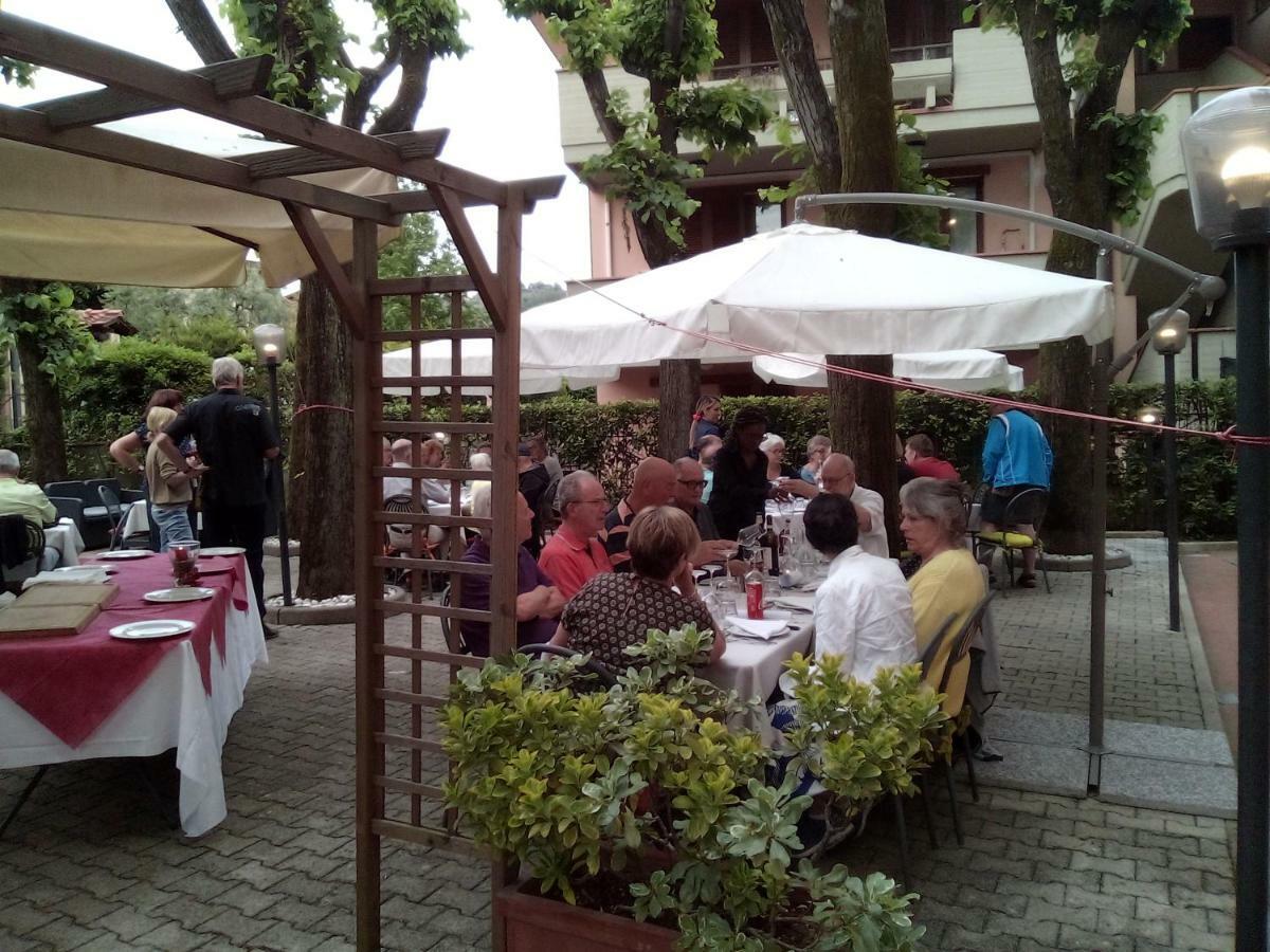 Hotel Casa Rossa Montecatini Terme Dış mekan fotoğraf