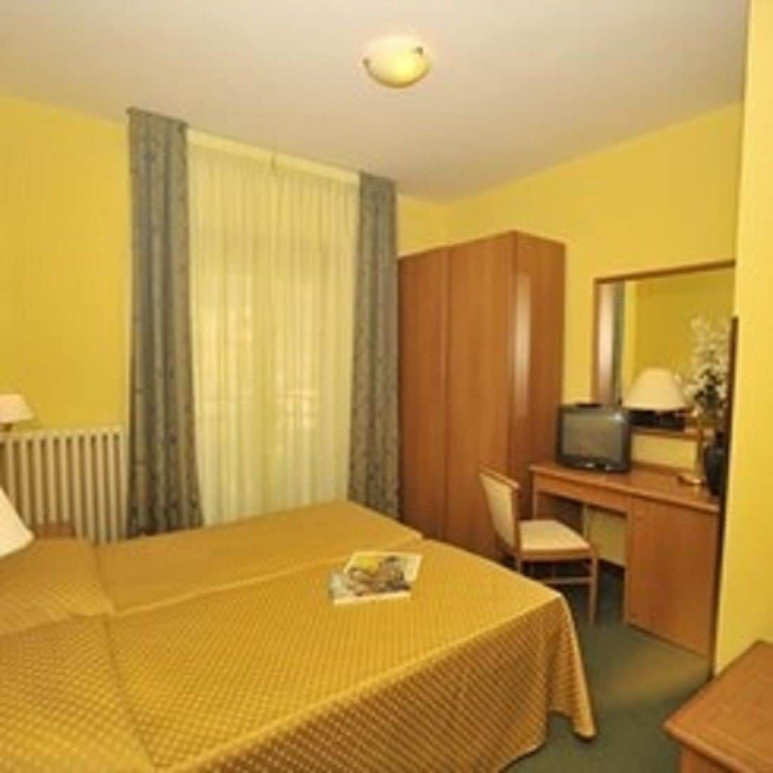 Hotel Casa Rossa Montecatini Terme Dış mekan fotoğraf