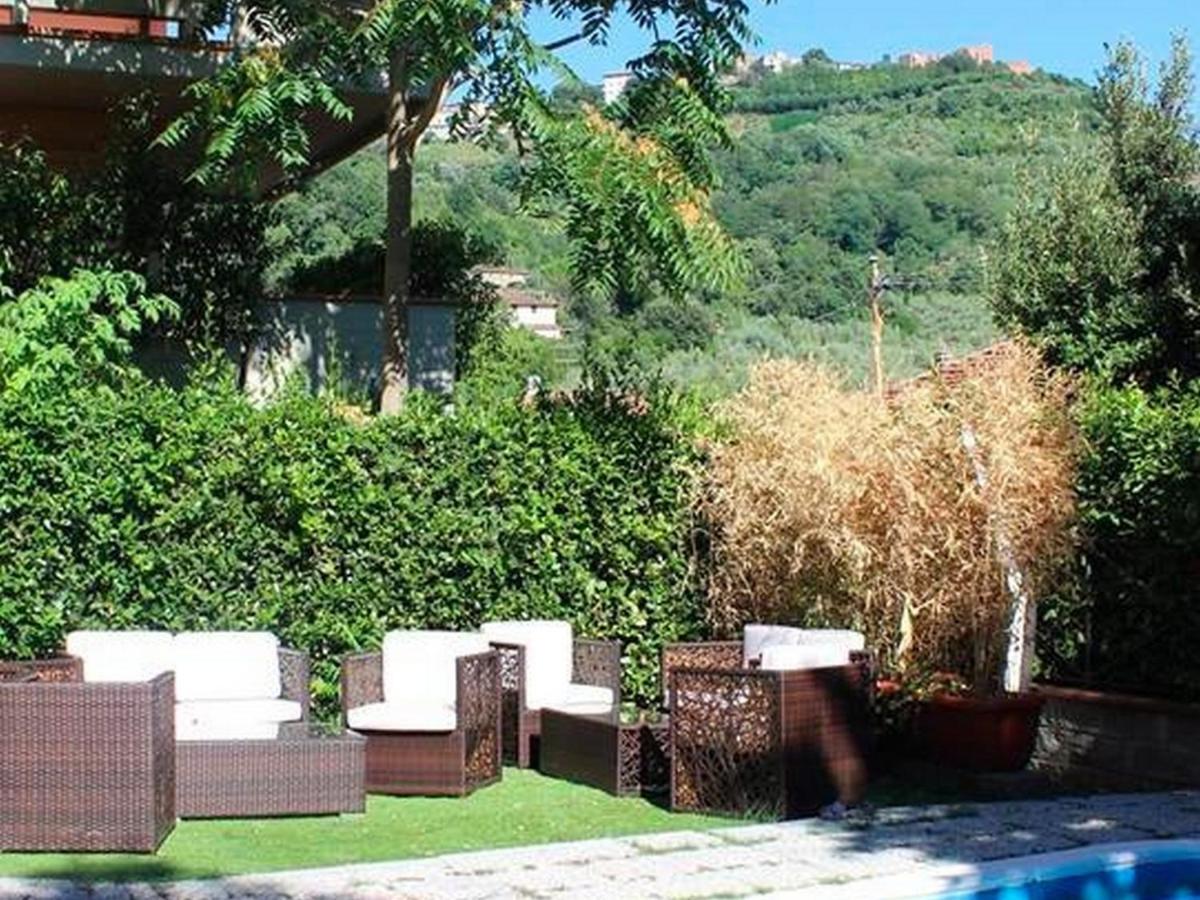 Hotel Casa Rossa Montecatini Terme Dış mekan fotoğraf